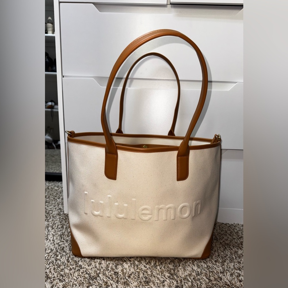 lululemon athletica Tan and Cream Tote Bag